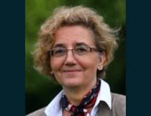 Zdjęcie portretowe profesor Magdaleny Popiel